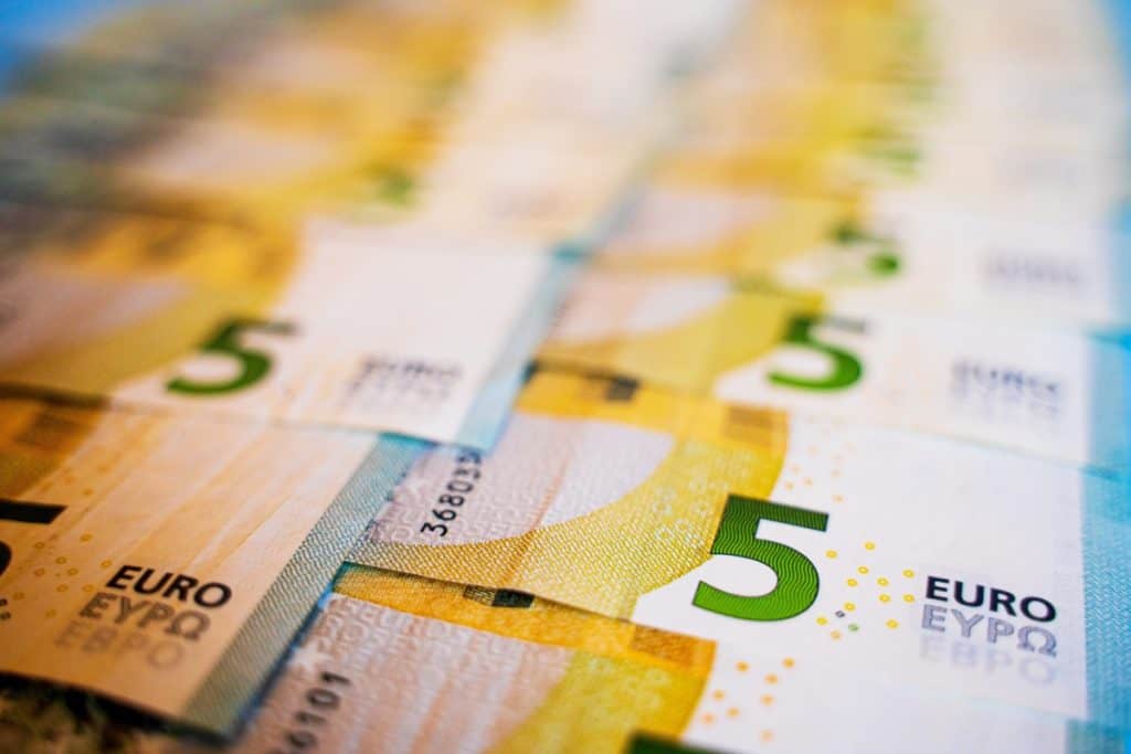 Kako se učinkovito spopasti s finančnim stresom