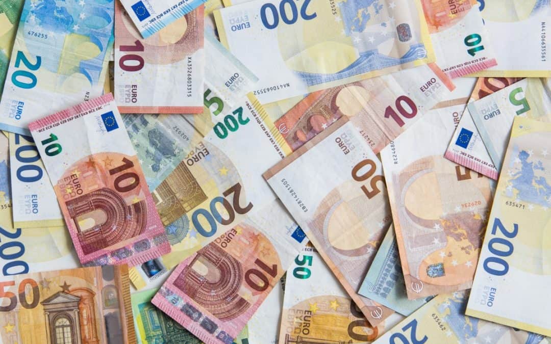Najboljši načini za zaščito osebnih financ v digitalni dobi