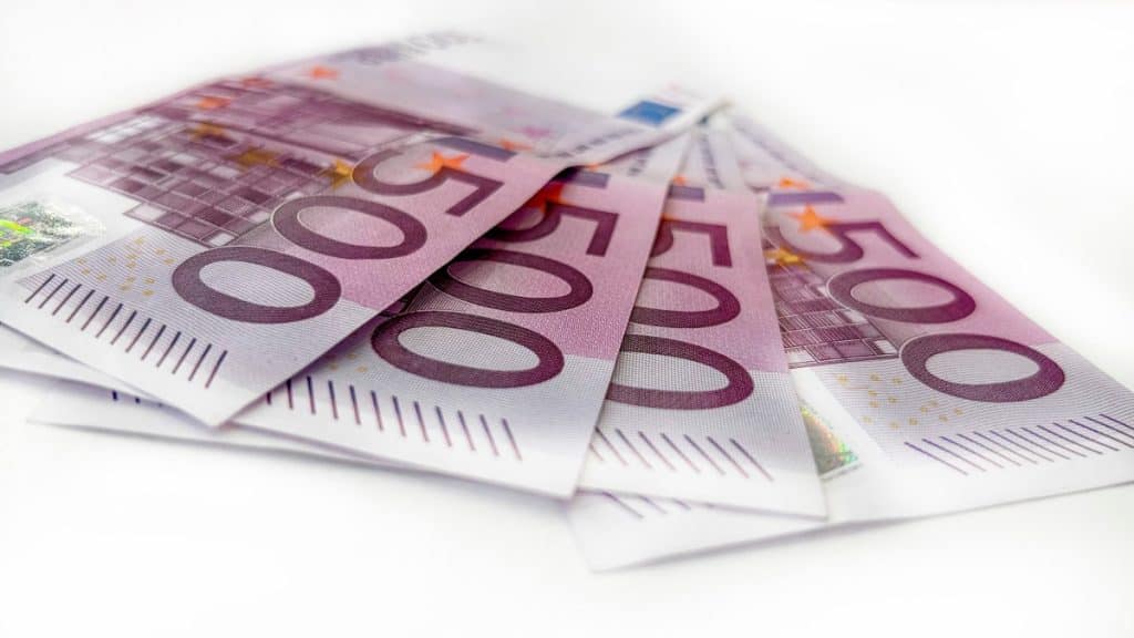 Kako se izogniti pastem potrošniškega kredita